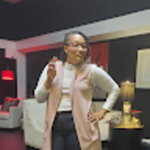 Meet your Posher, Charmaine